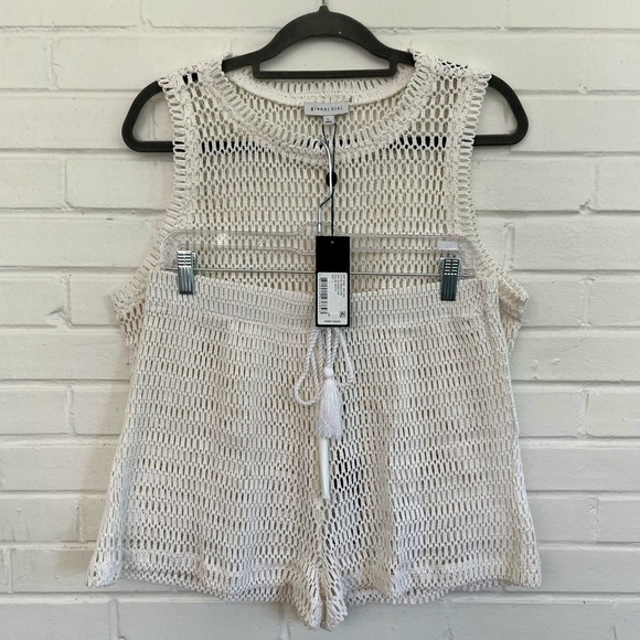 Gianni Bini White Crochet Sleeveless Top and Shorts Cover-Up Set NWT! - Picture 2 of 6